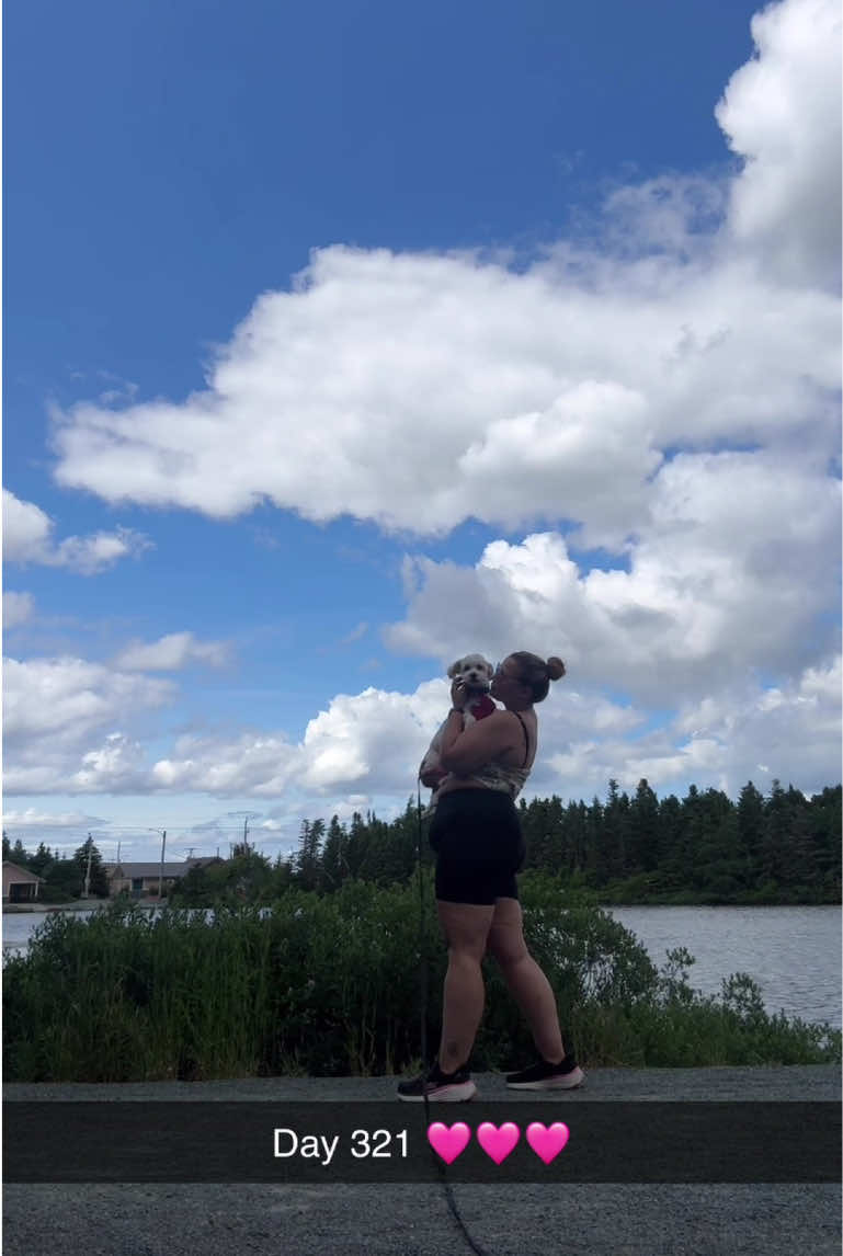 @Vii ✨🇨🇦