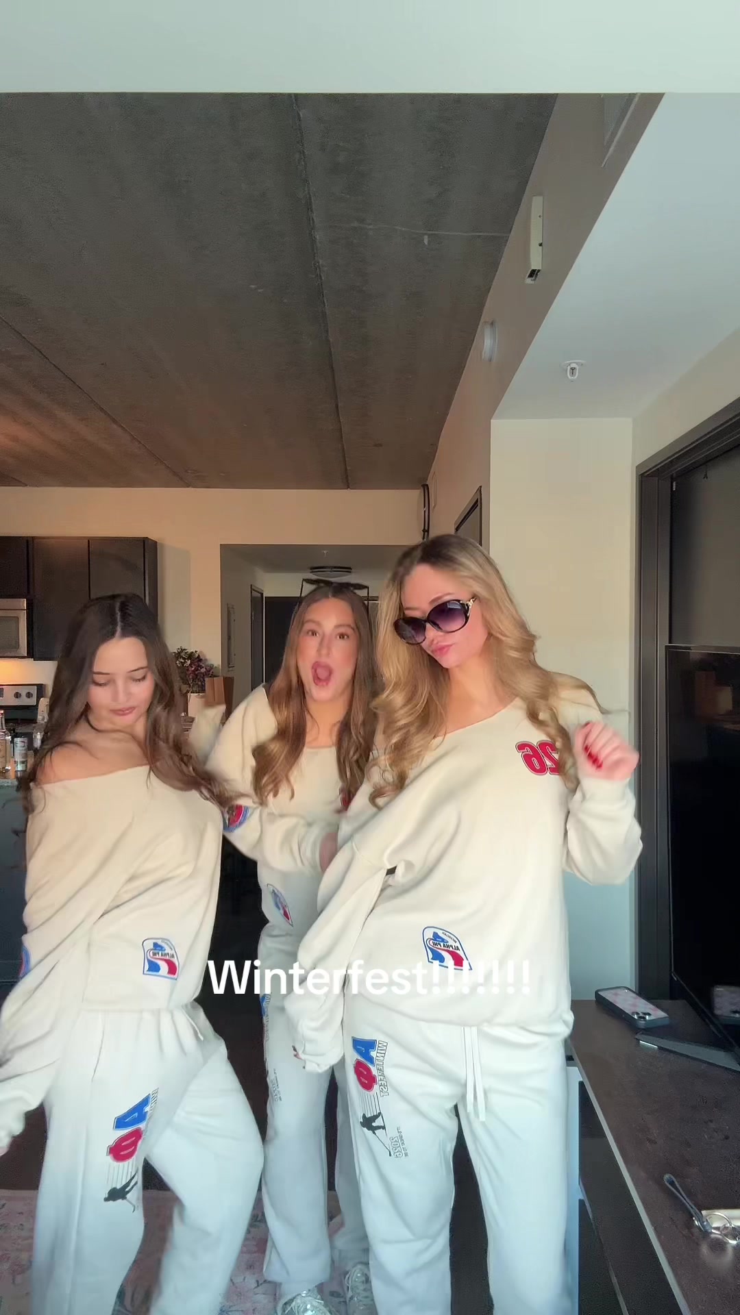 @Elise Renée