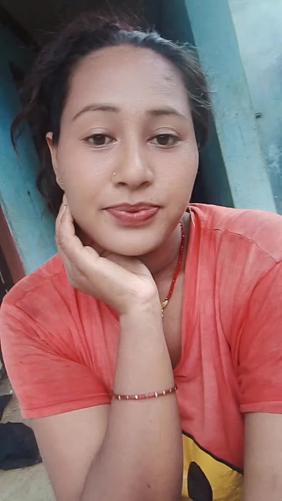 @दुर्गा थापा