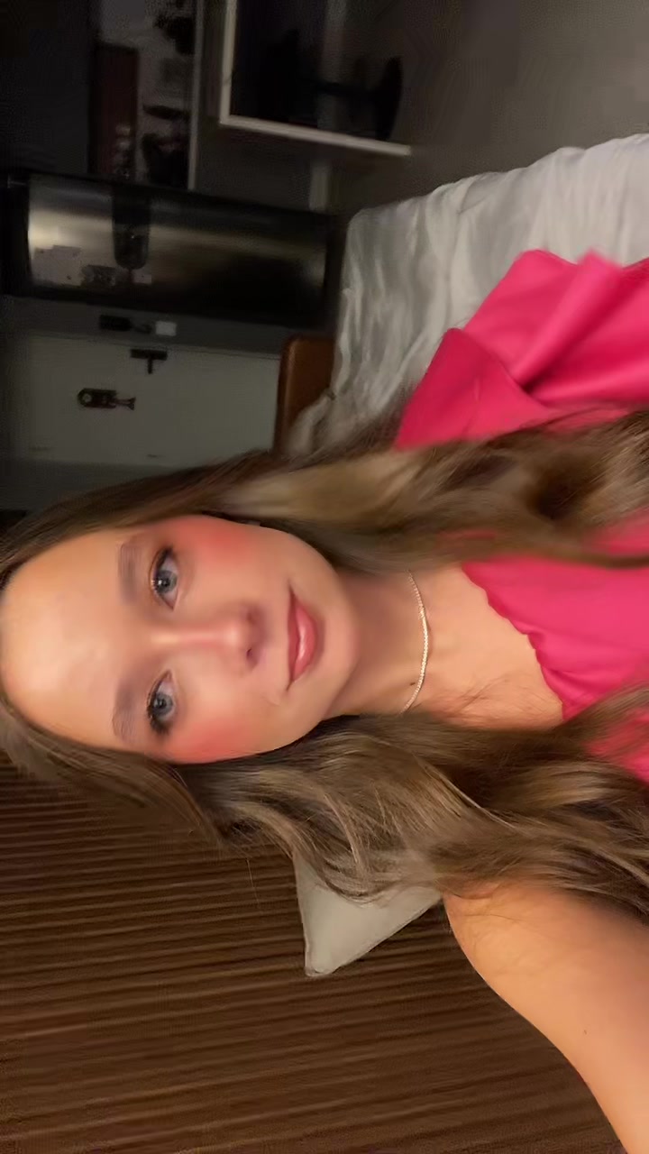 @sophia larsen