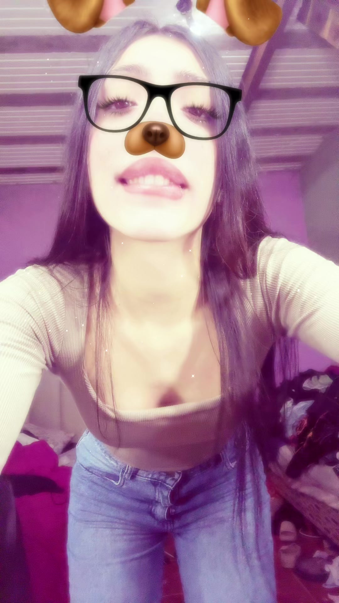 @Morenaa