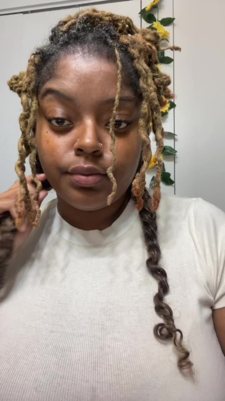 @AreonnaLashelle