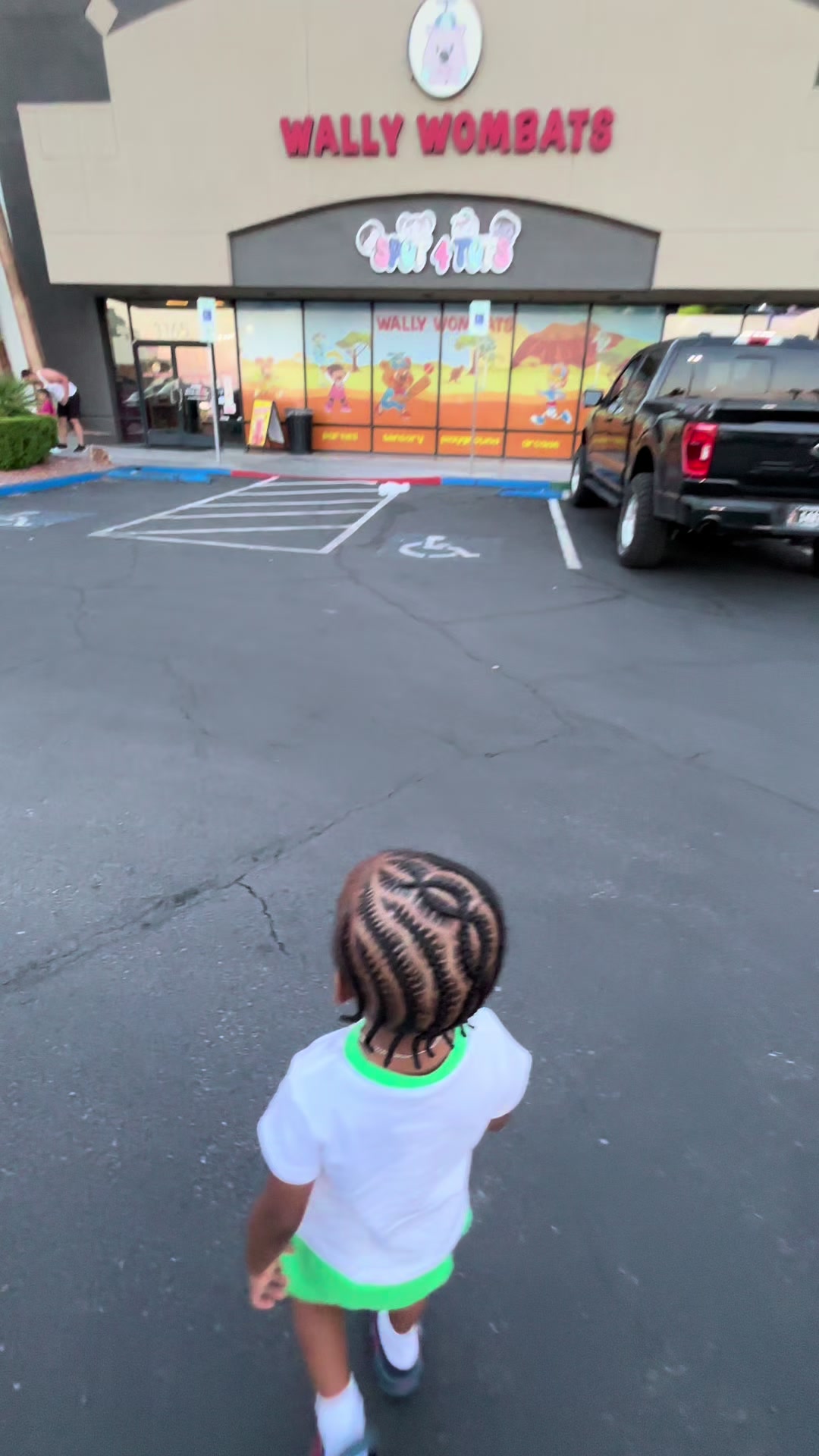 @Taniya Rae | SAHM 💇🏽&zwj;♀️🤱🏽