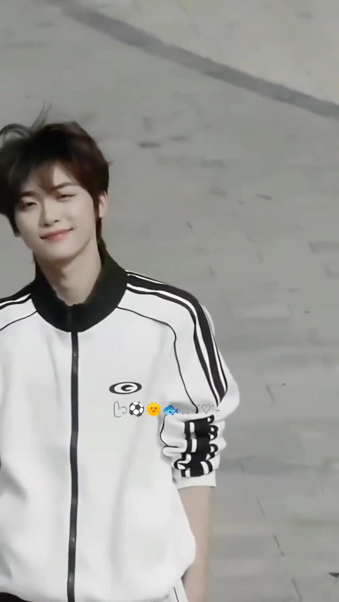 @ᥫ᭡⚽🌞🐟✩-`♡´-