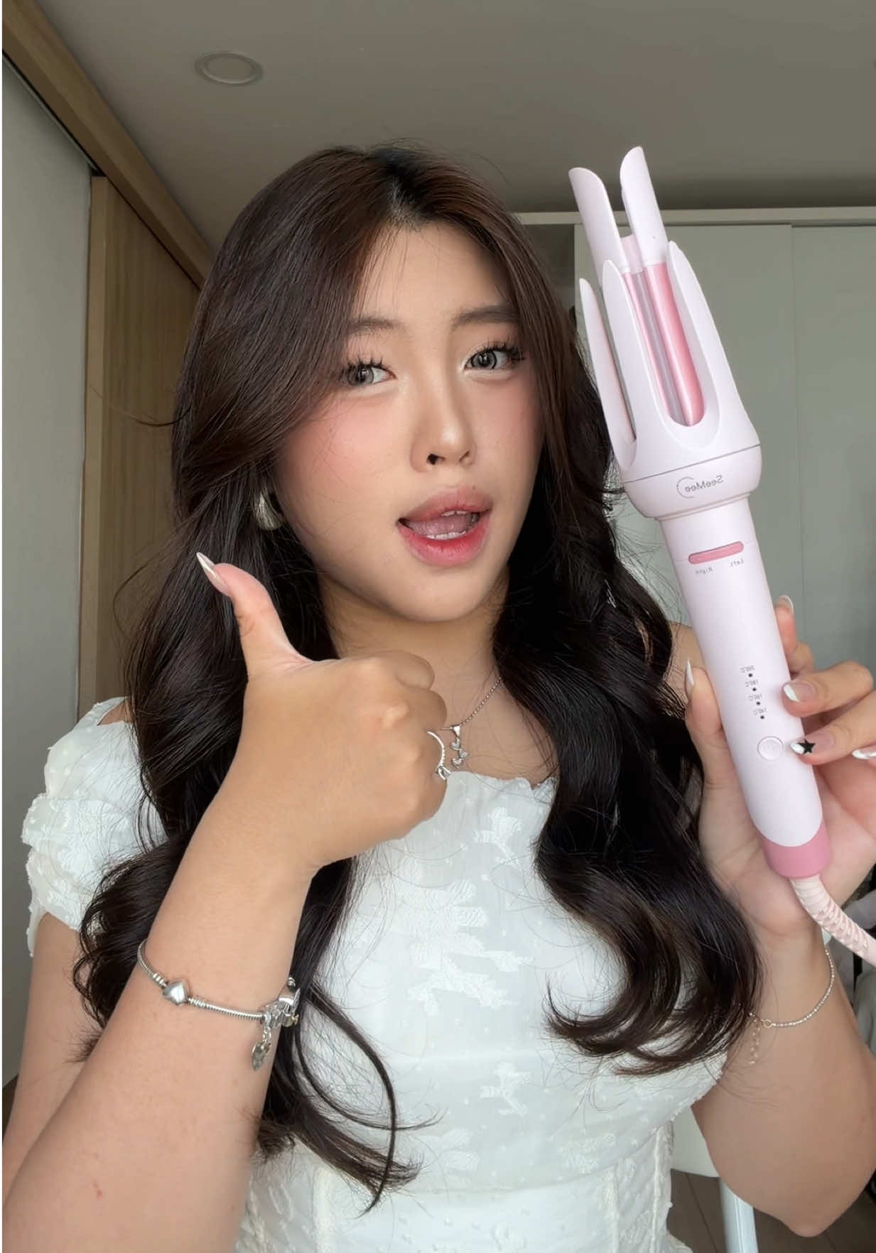 @Iris (Phương V&otilde;)