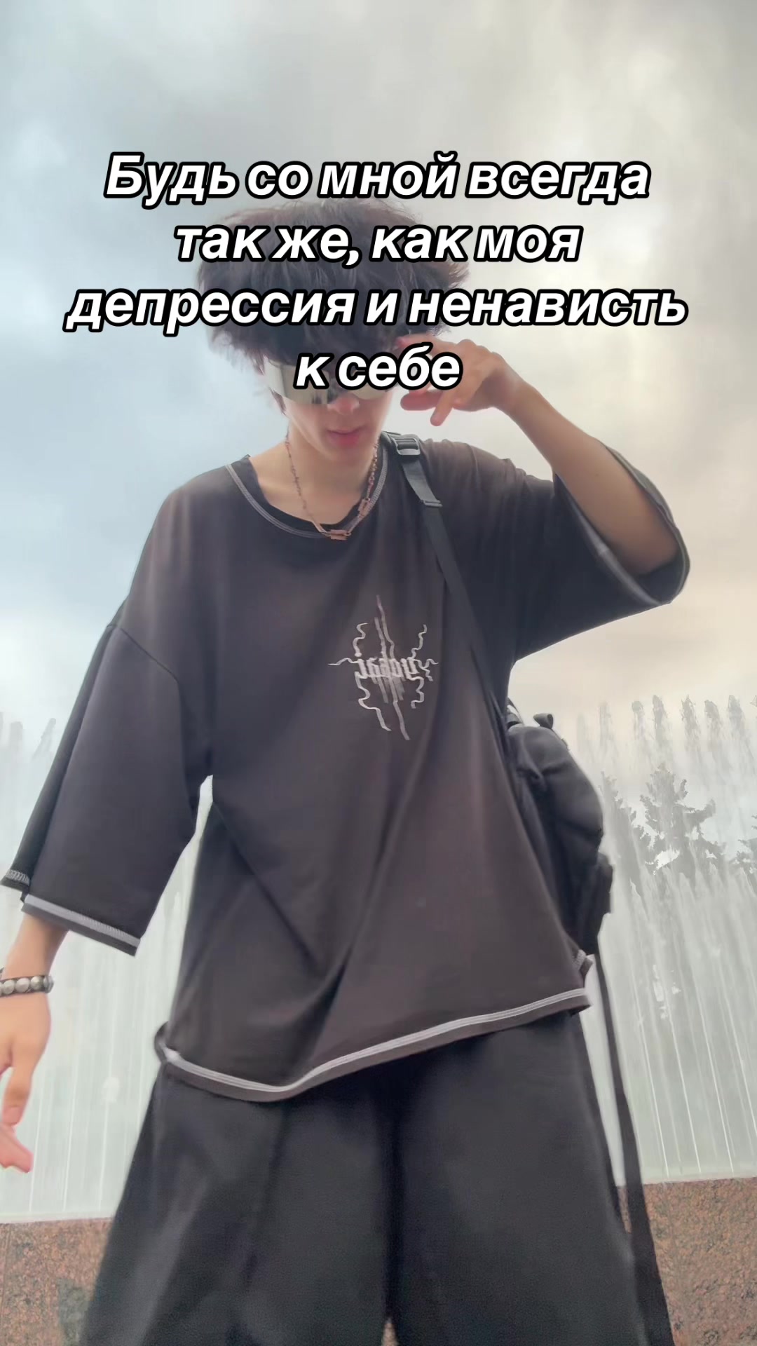 @LEWK1Y