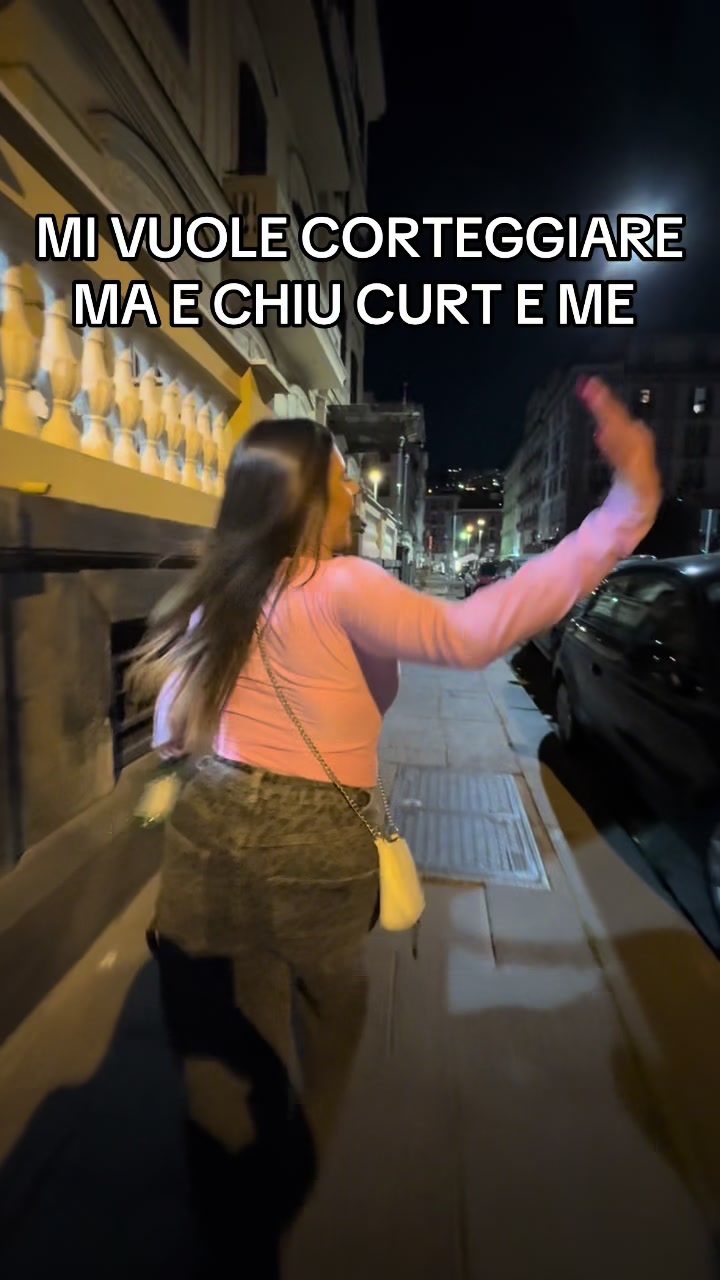@REINA 👑