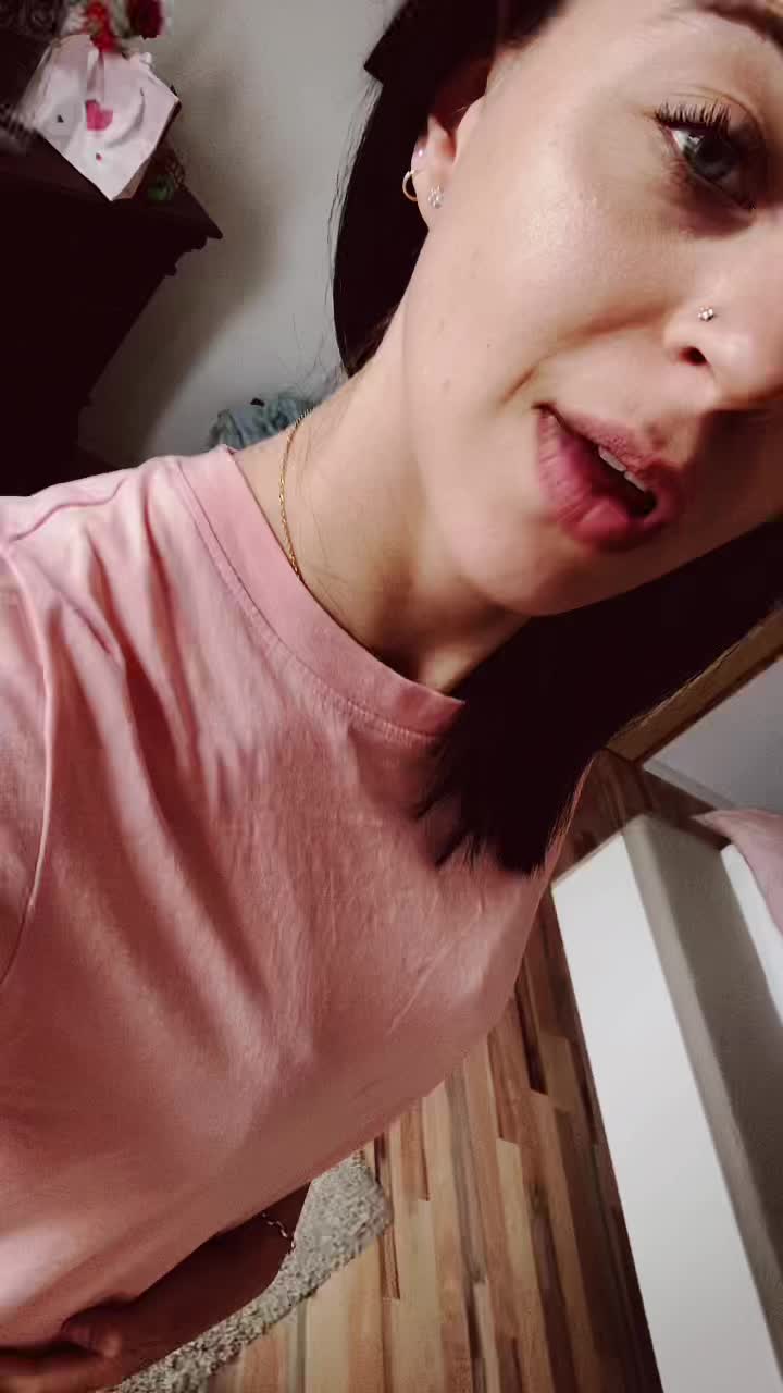 @Elisa