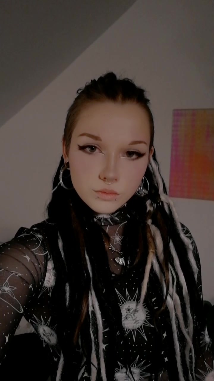 @zfox.cos