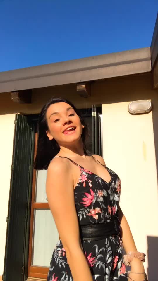 @❌
