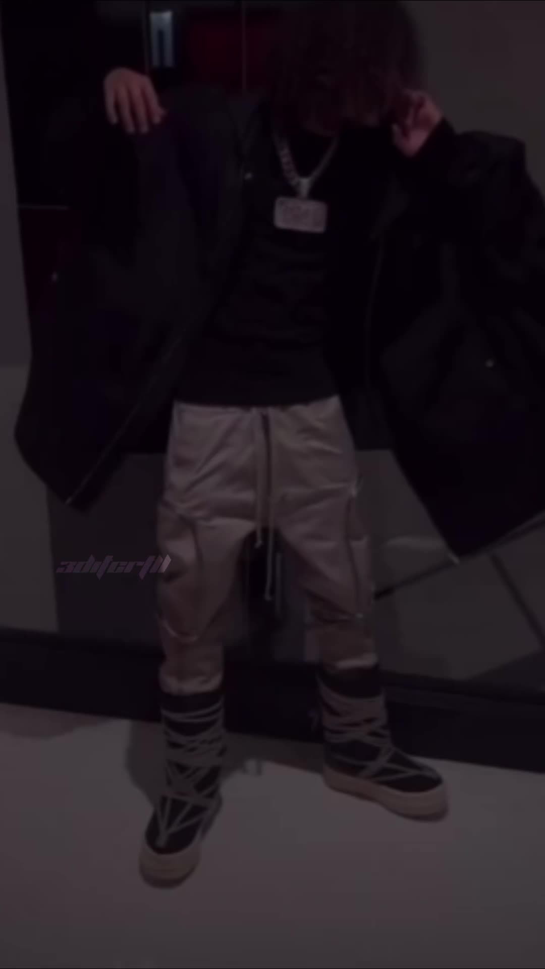 @L3L3♡