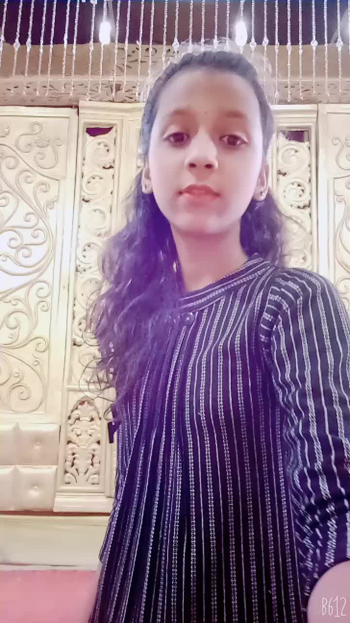 @QUEEN_Shraddha😍