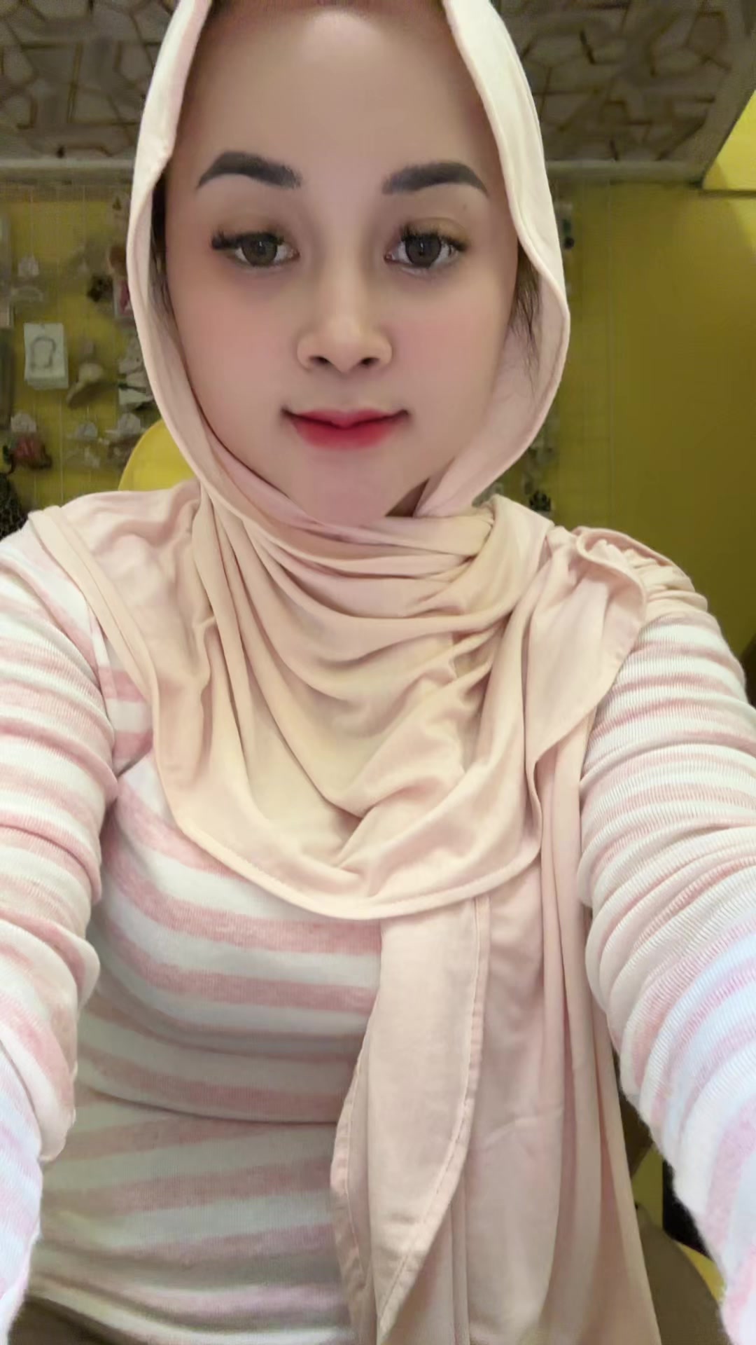 @mungilucub