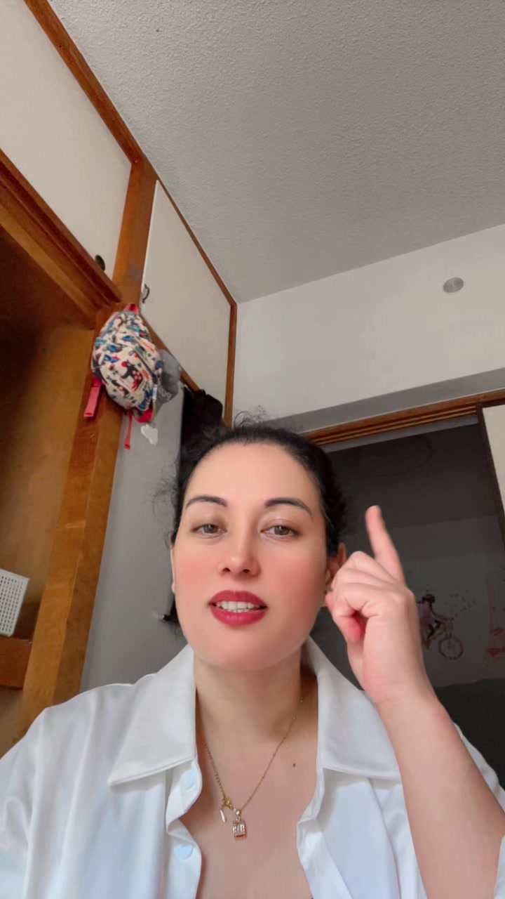 @Neeru khadka 🇳🇵🎌🇯🇵