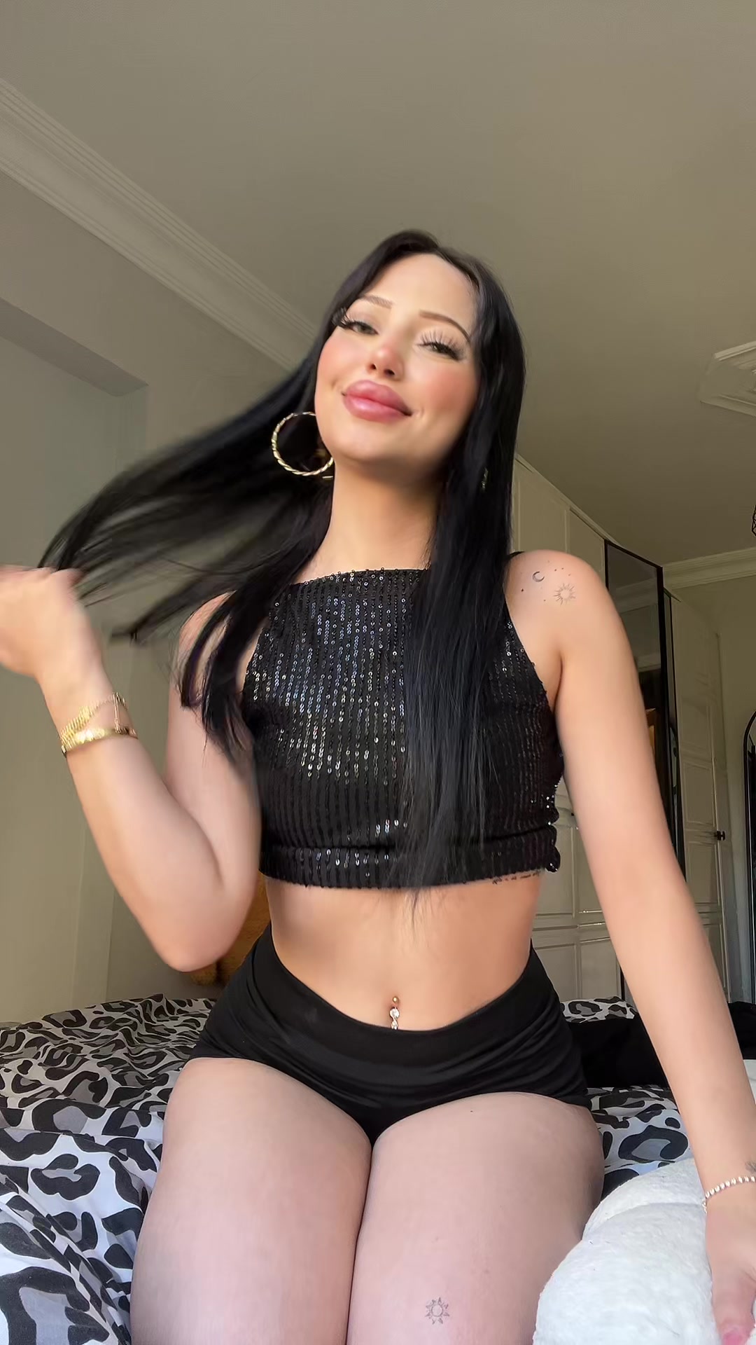 @latina