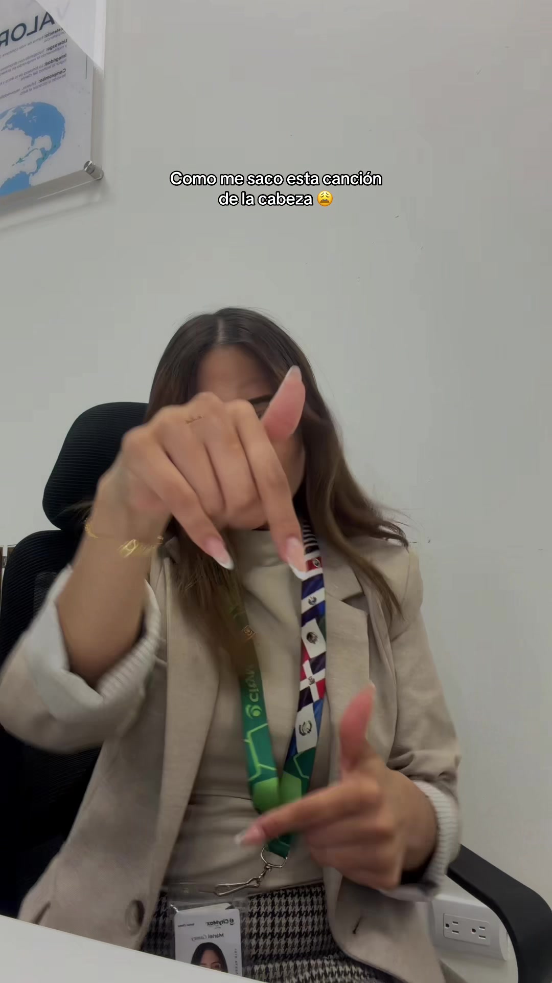 @Máriel