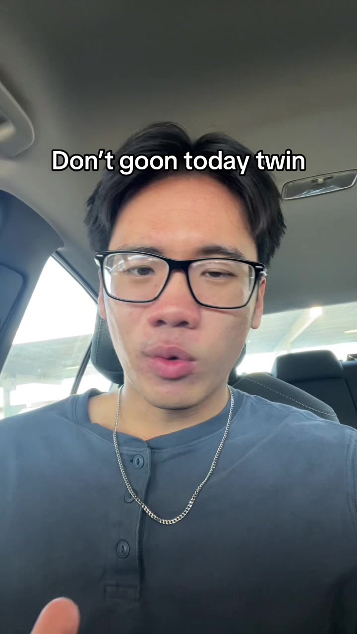 @AshtonVV