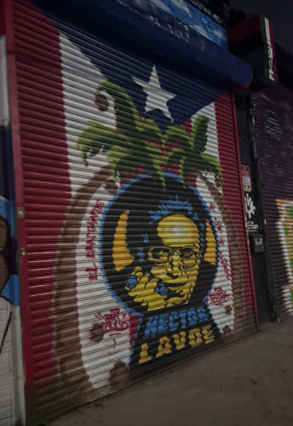 @Luna
