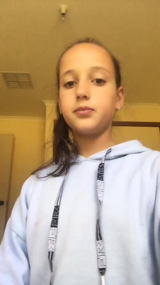 @𝓣𝔀𝓲𝓷𝓼𝓽𝓲𝓰𝓼💕