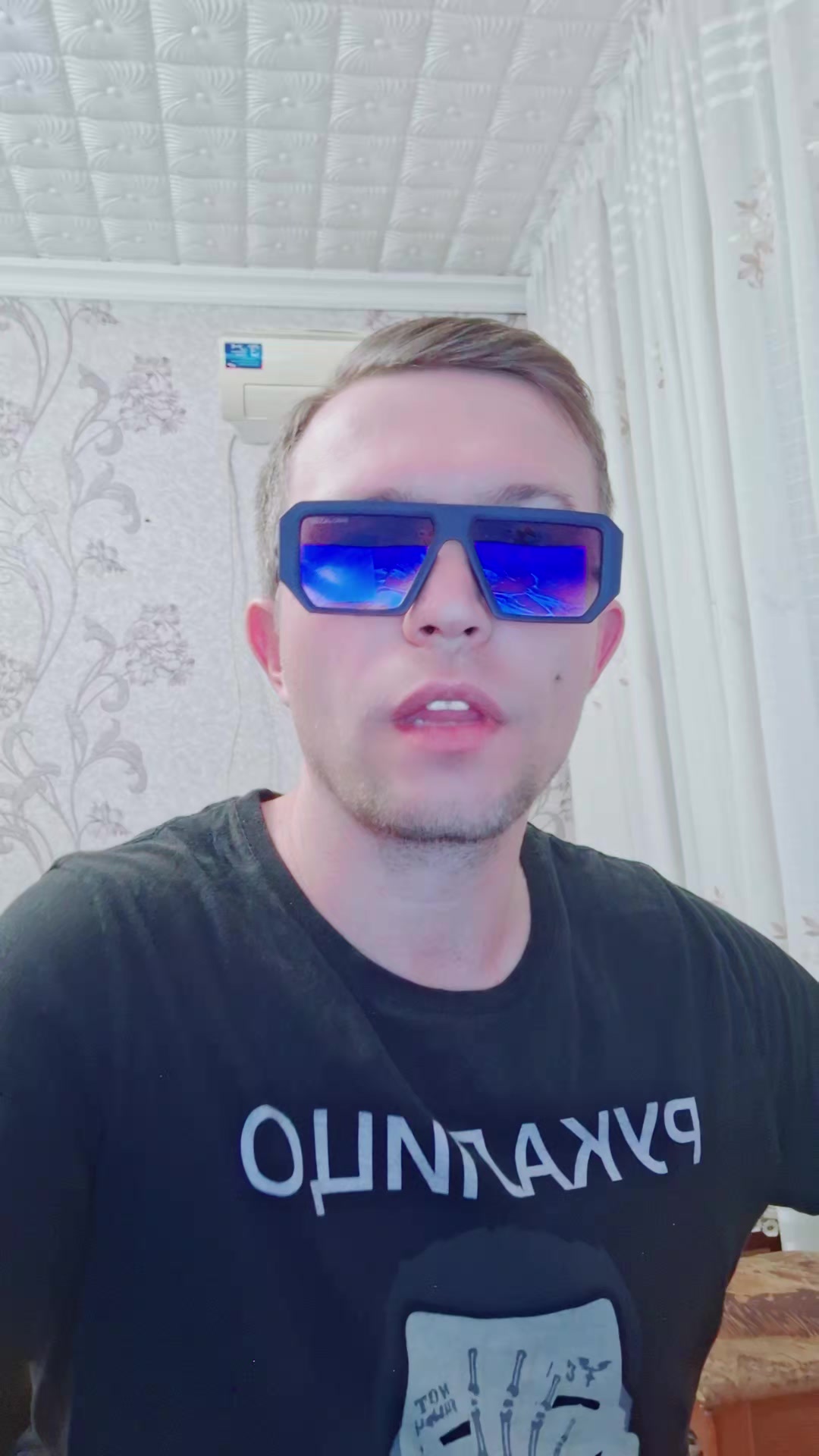 @⚔️KoSmiCheSkiY🦁VoiN⚔️
