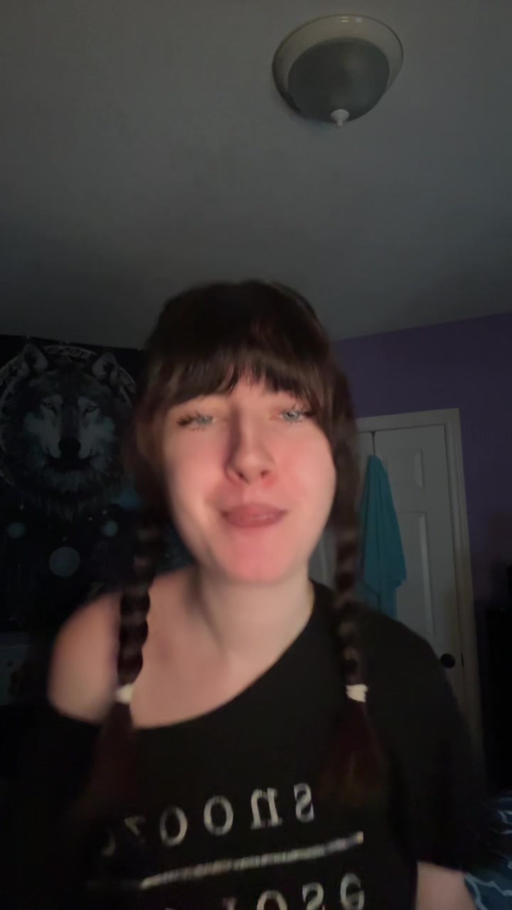@Katie | 🇨🇦🎤📚