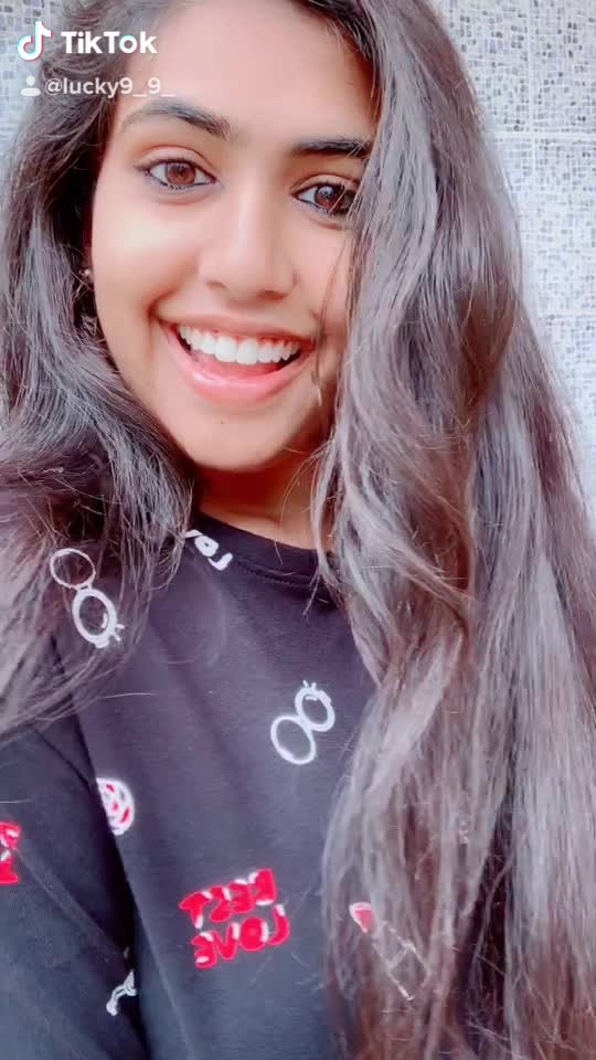 @Keerthi Katragadda🥀