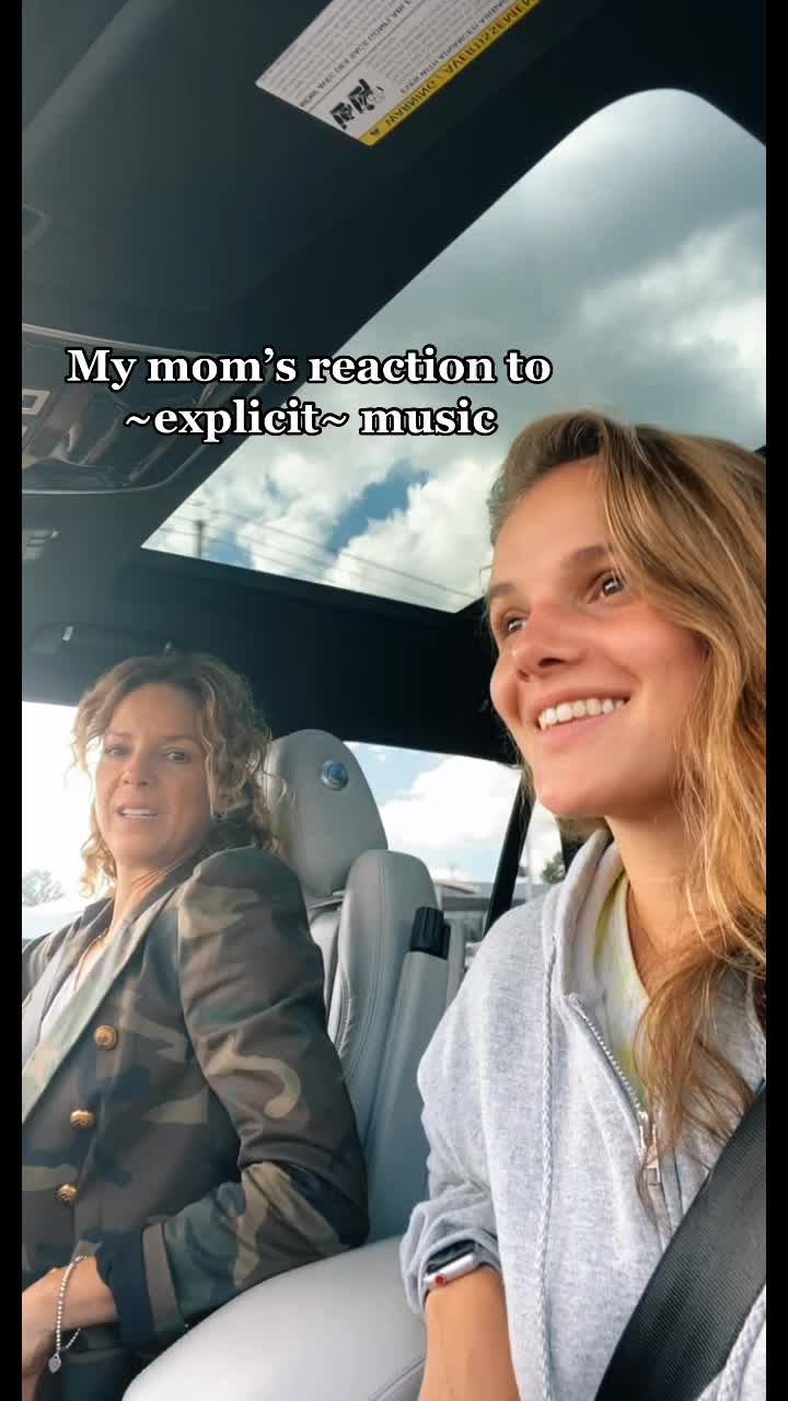 @ISABELLA RYAN