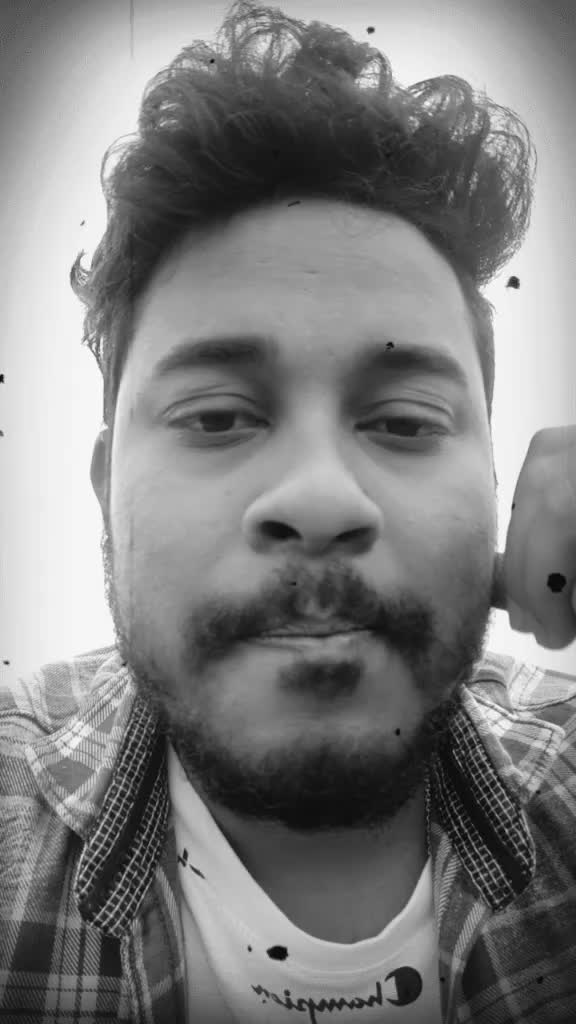 @@GitarthagirinSinger