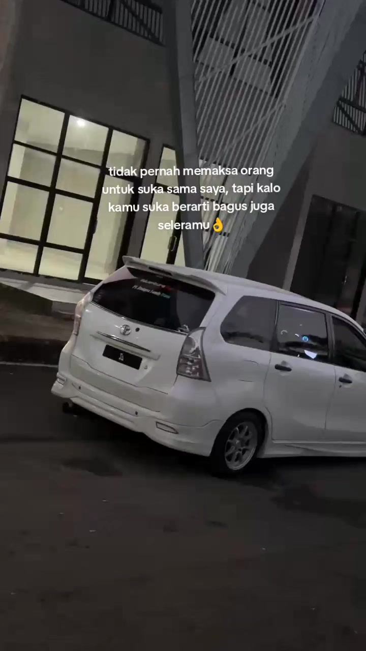 @LuxuryManis