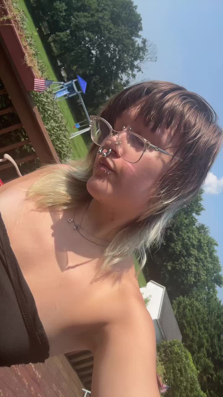 @italktotreesinmyfreetime