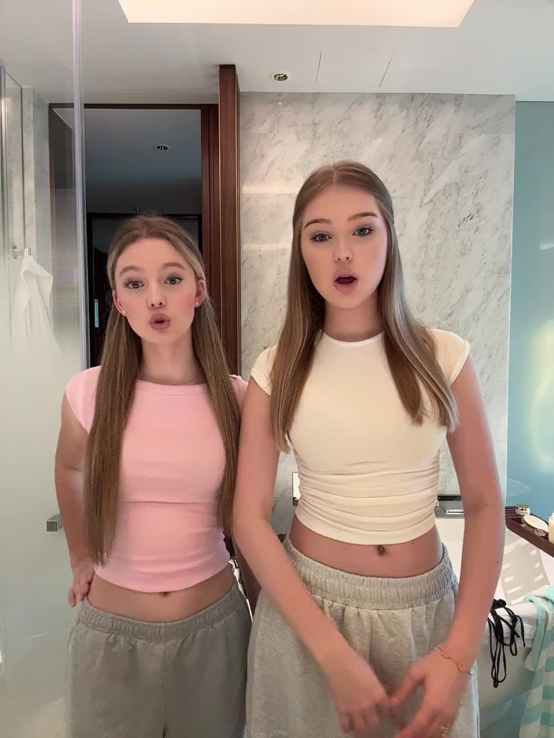 @asya_lovu 😈