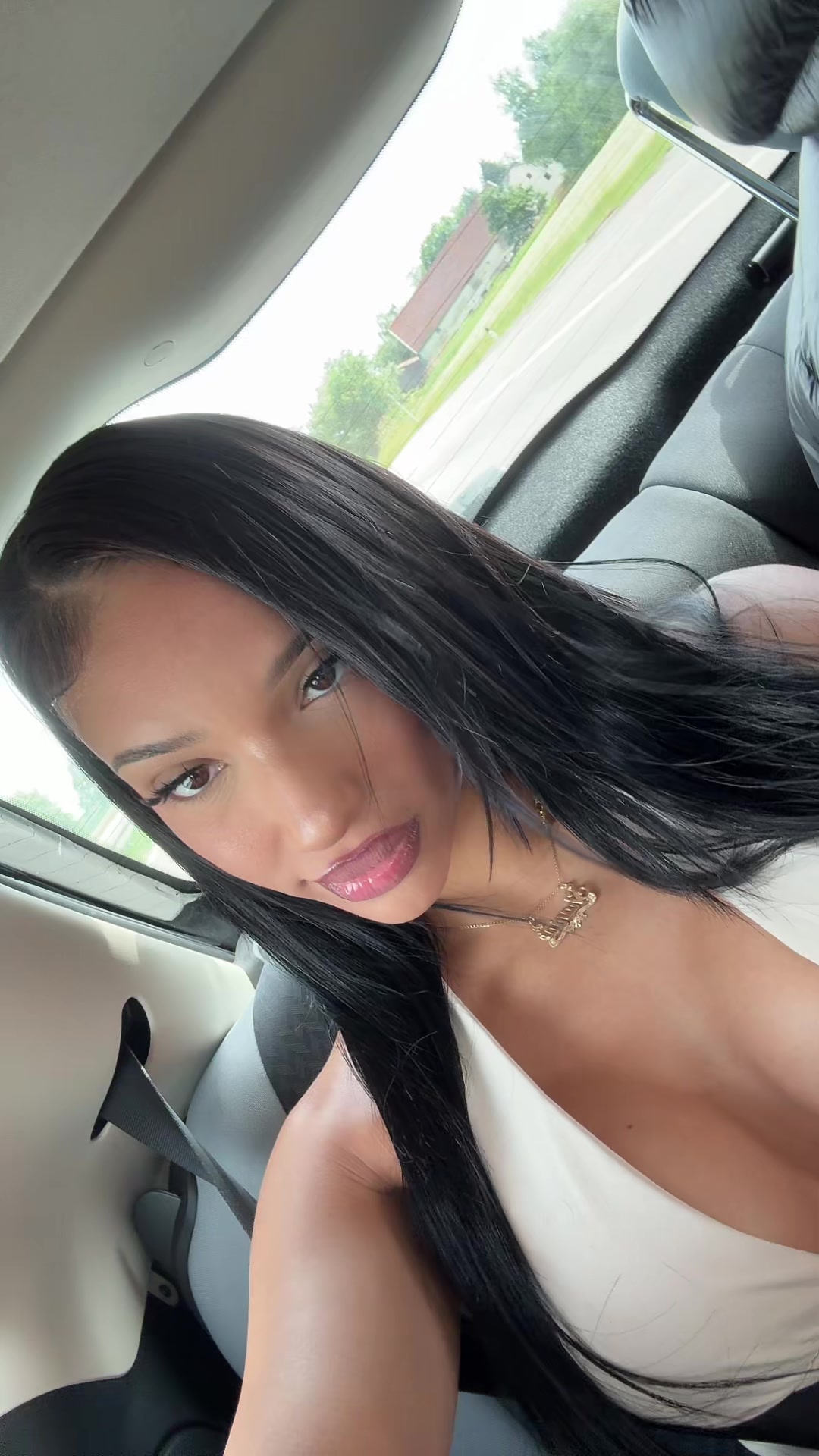 @allaboutnya