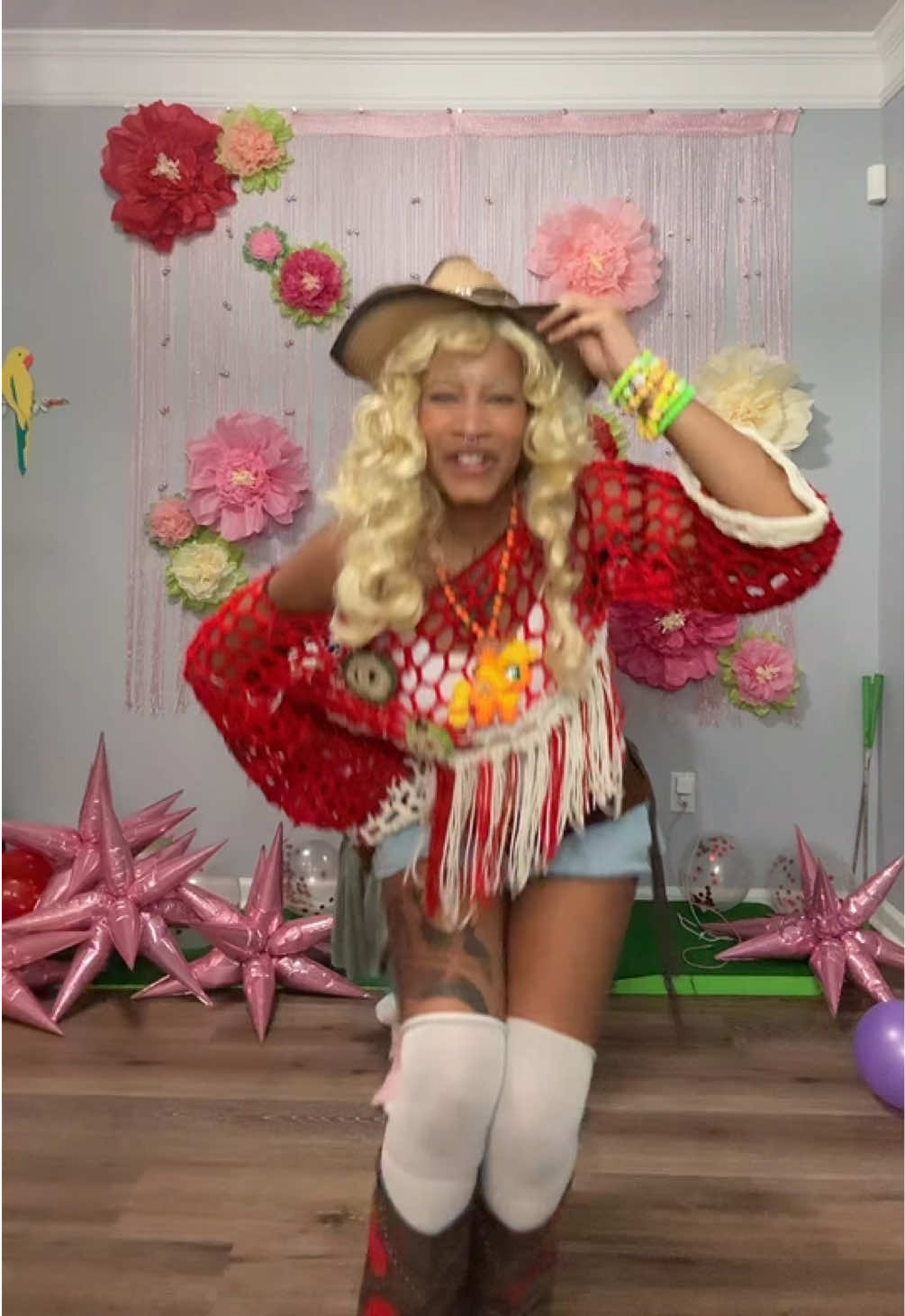 @CosplayonMars