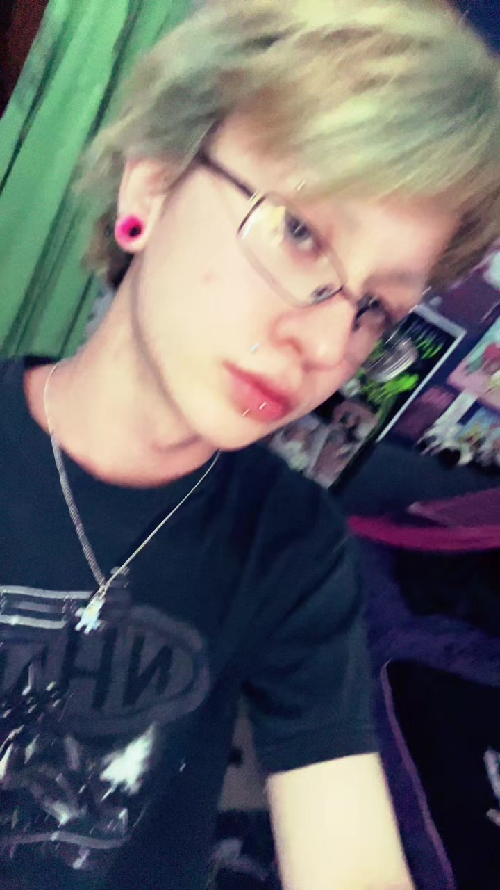 @lexluvsick