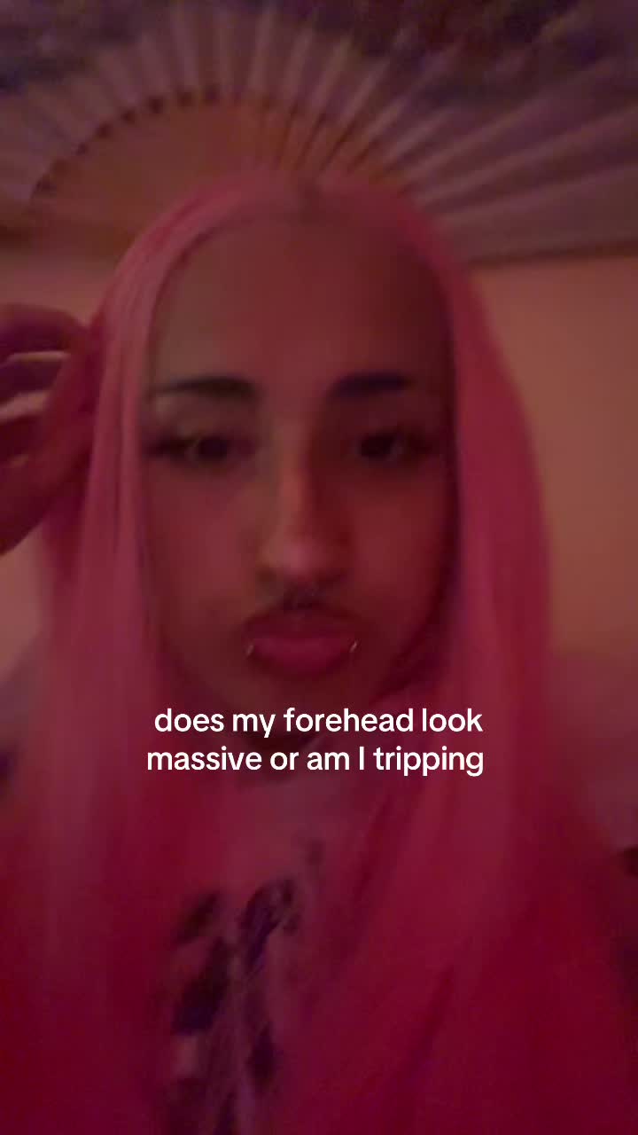 @≽ܫ≼