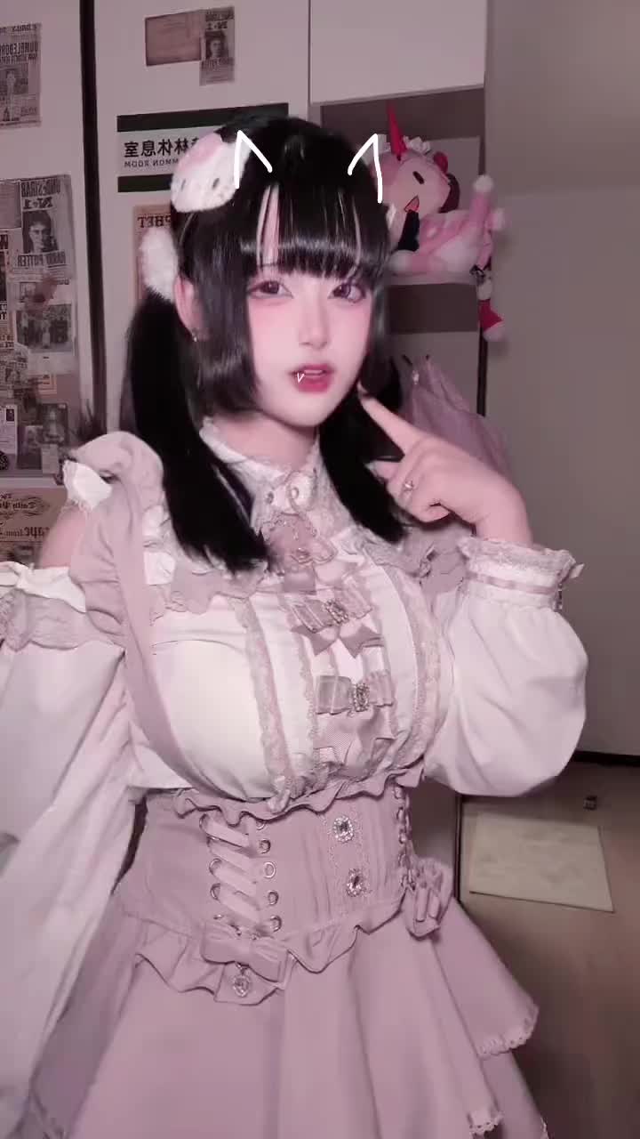 @Senpai ๐๐.๐๐๐