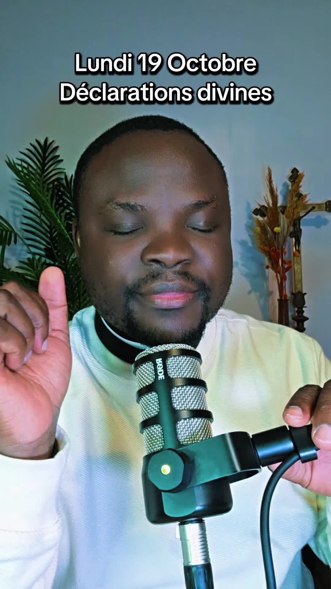 @Padre Précieux 🇨🇵🇻🇦