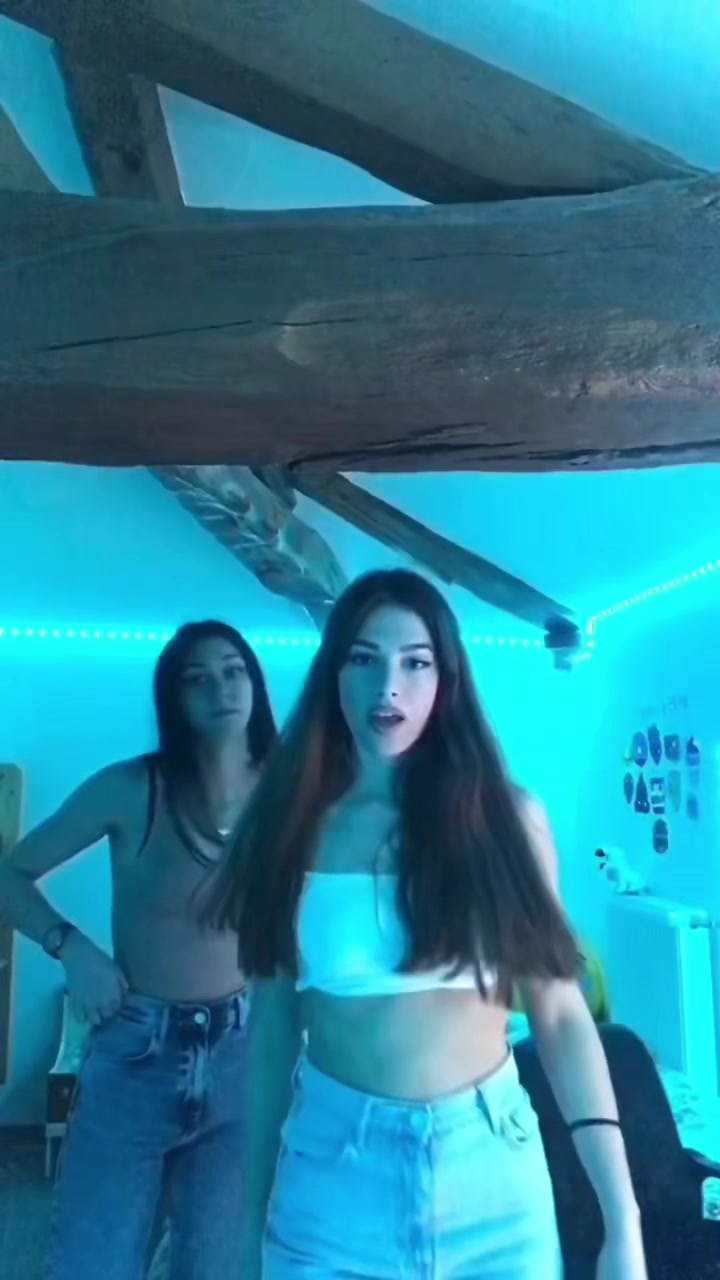 @Julia_andreax