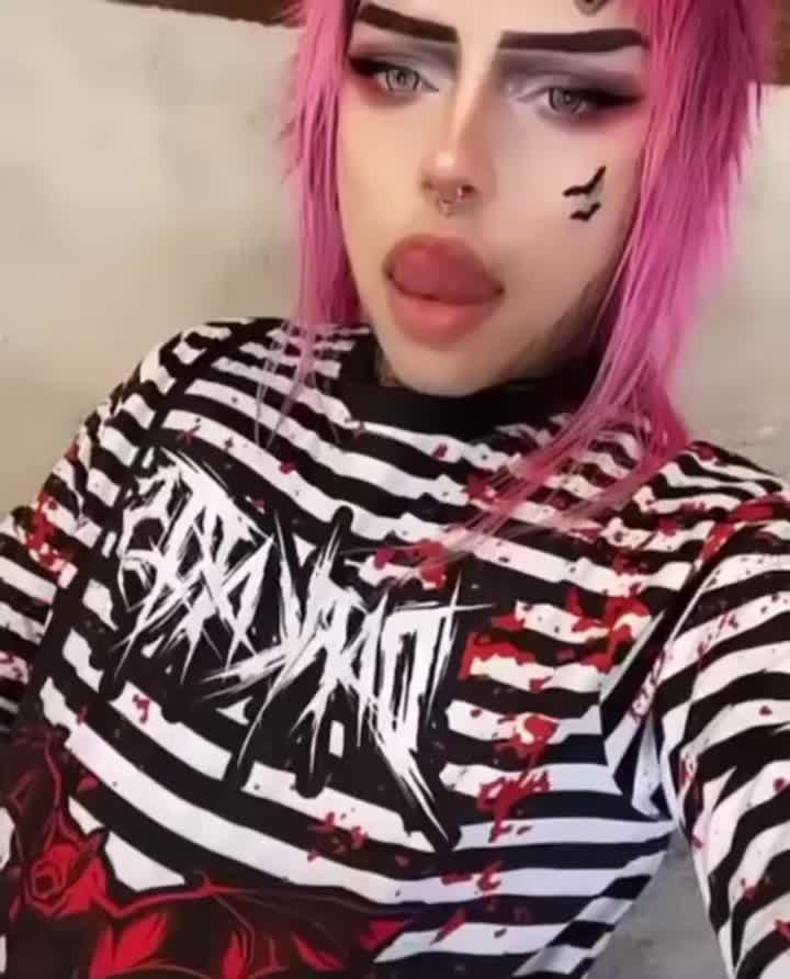 @Dahvie💗