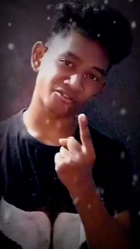@Average B&oslash;y naveen