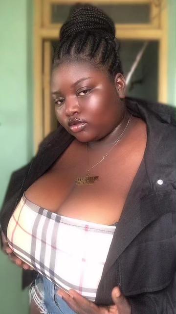 @✨Ayomide chase✨
