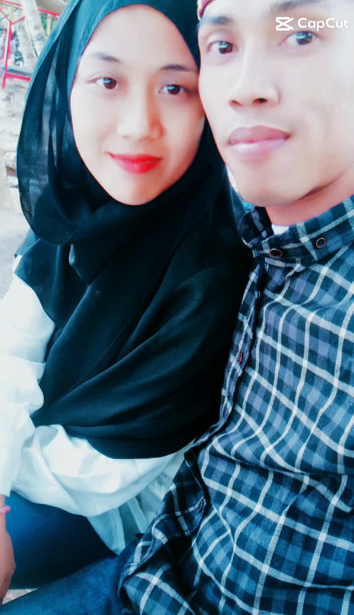 @S<>P