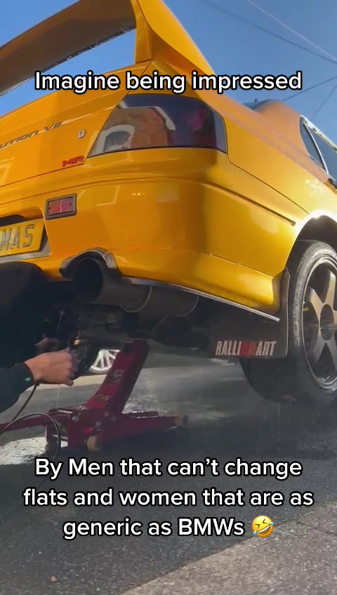 @Iknowthatevo