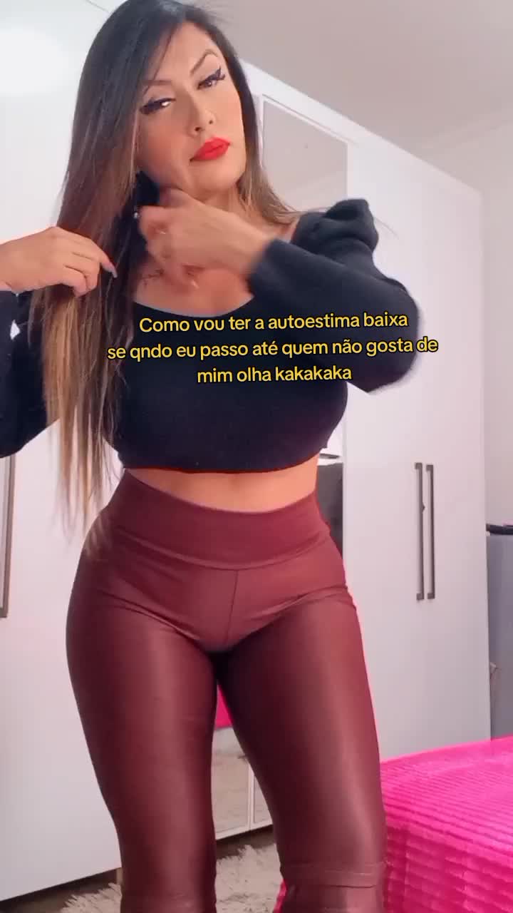 @leinha_bella