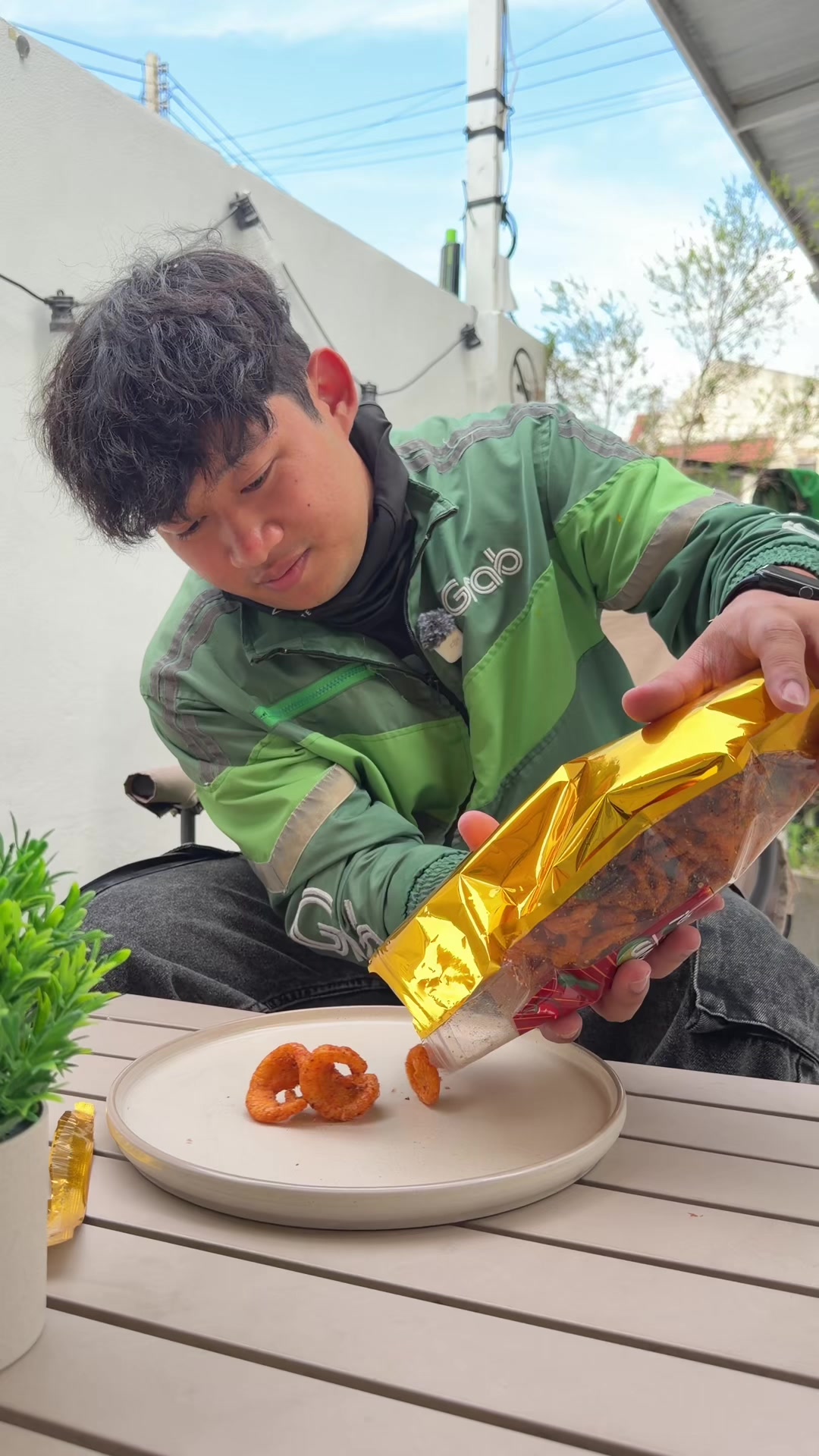 @ไม่ใช่ปลาเผา