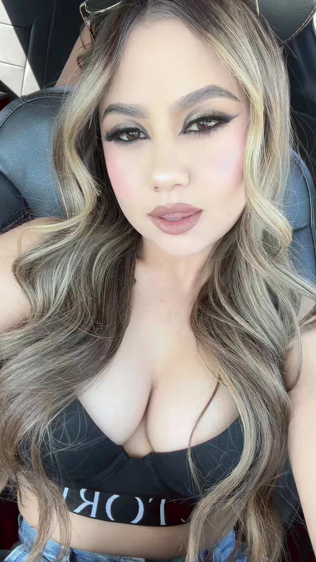 @Azul