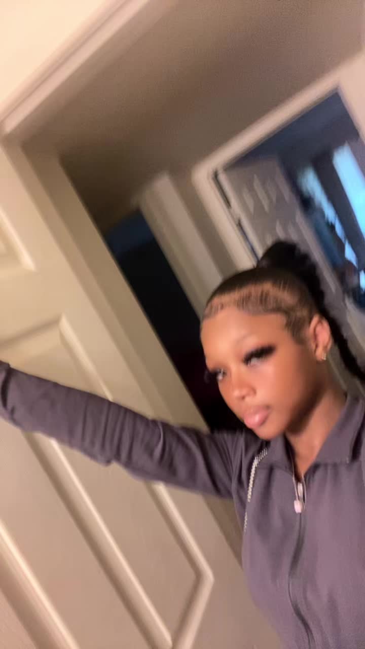 @Ms.CbFw