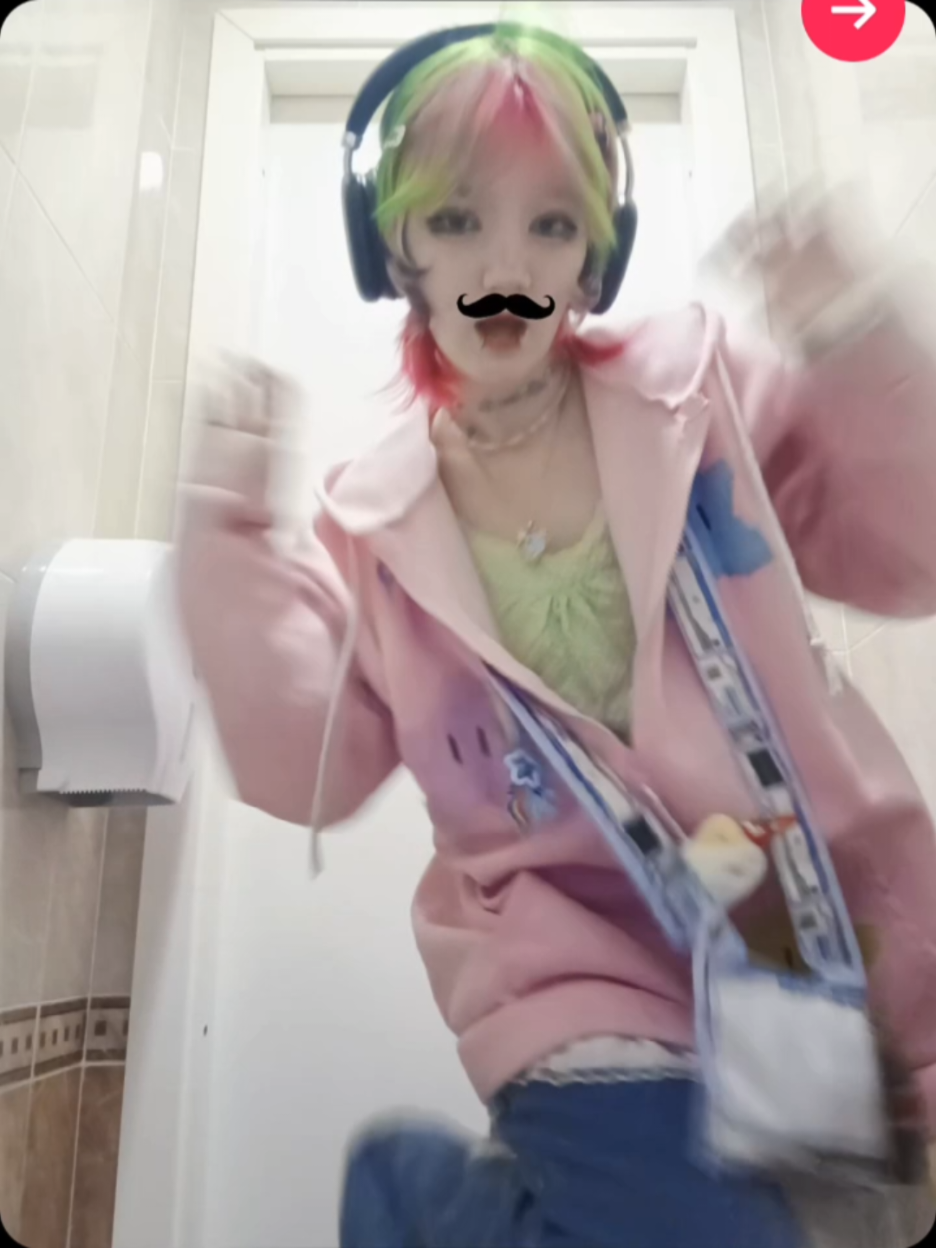 @ФОМКА( =ω= )🫐@