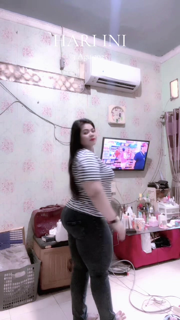 @Sri_Minoel 84 🫦