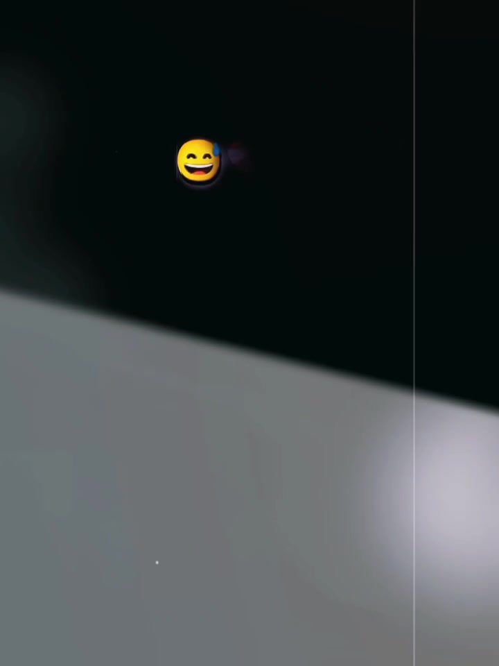 @🔍 ᗰᗩᑎ ᗴᖴ᙭ 🎬